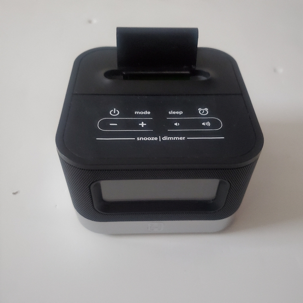 iHome Black Charging Alarm Clock Radio Speaker - Android